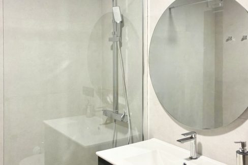 aedd4968-10c8-4bc5-8554-583056f33095