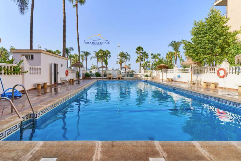 Captura de pantalla 2025-12-15 a las 7.18.08