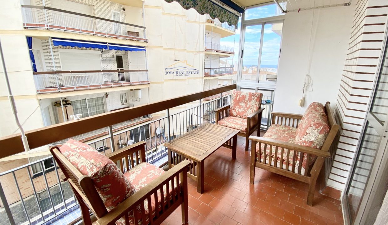 02a8c9a7-cfa2-4f53-af5d-fb2252a995ff